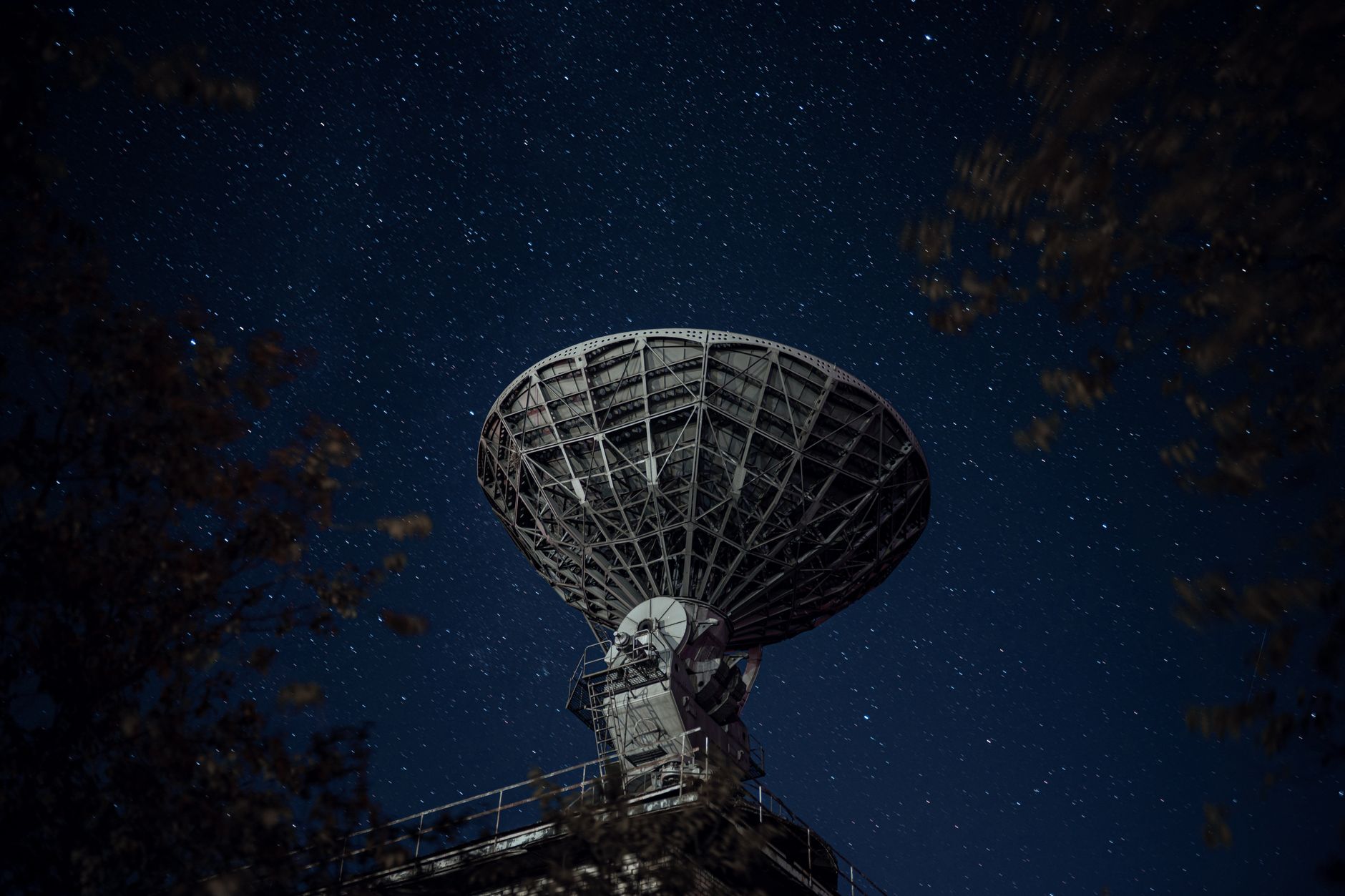 radio signals from exoplanets