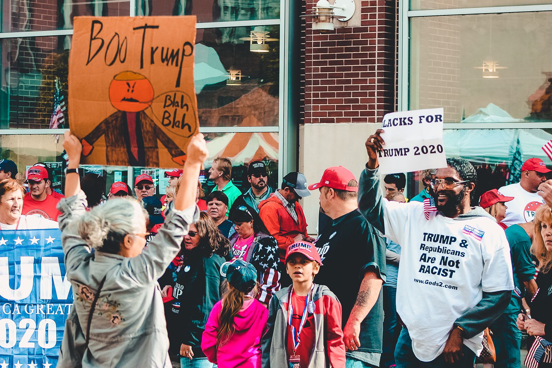 Trump charm offensive